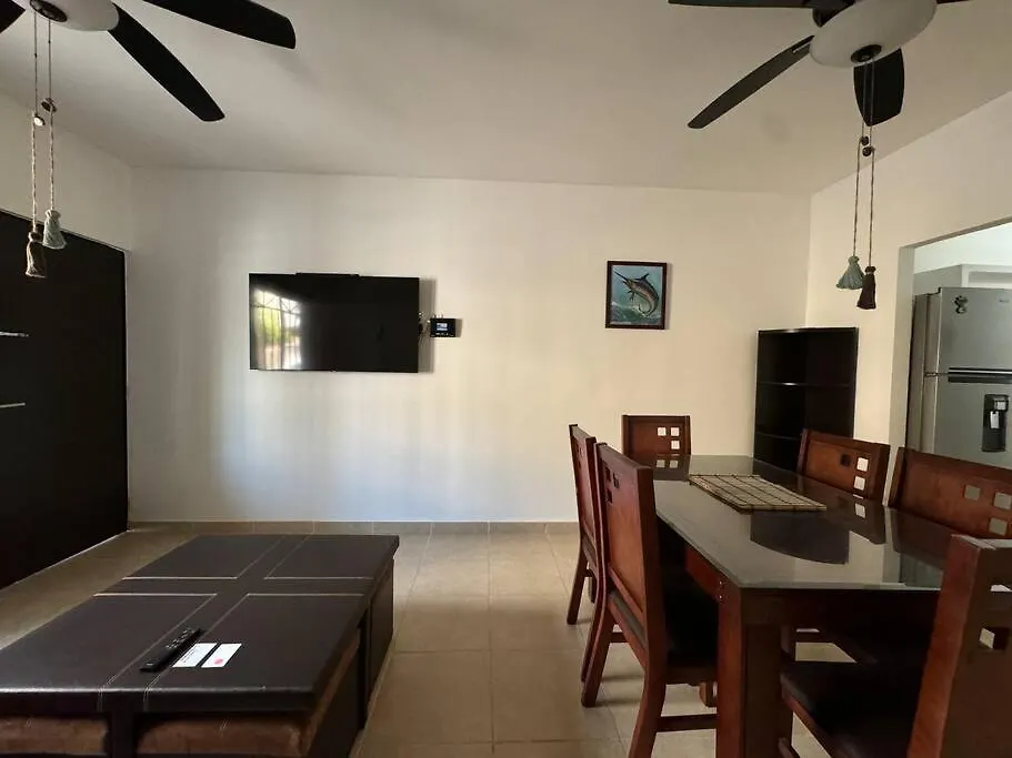 T103 Family Condo In Gated Area - With Private Bbq بلايا ديل كارمن شقة
